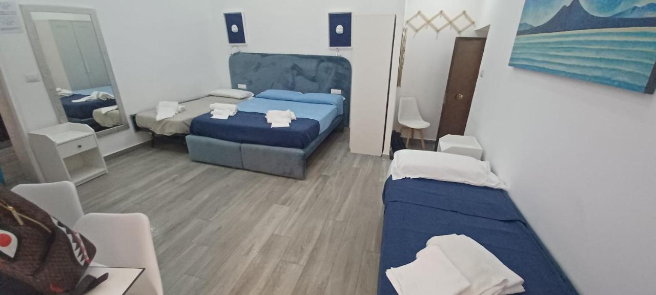 Apartamento Residenza Napoletana Nápoles Exterior foto